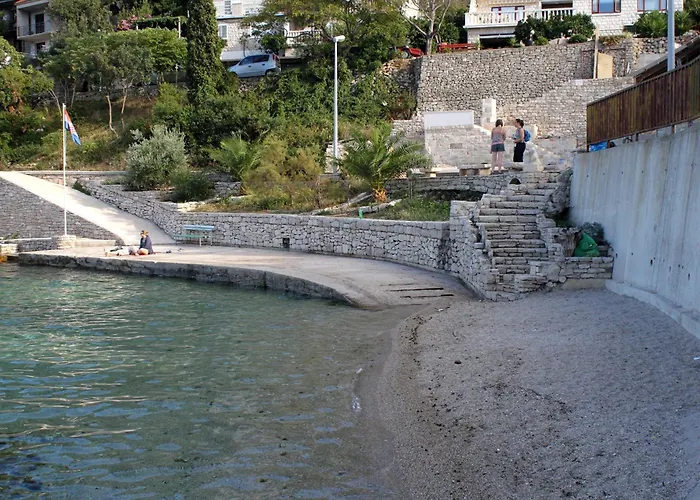 By The Sea Medvinjak, - 4439