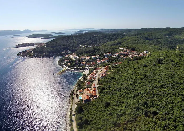 By The Sea Medvinjak, - 4439